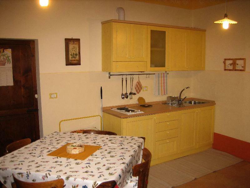 Bed & Breakfast Del Teatro Cagli Exterior photo